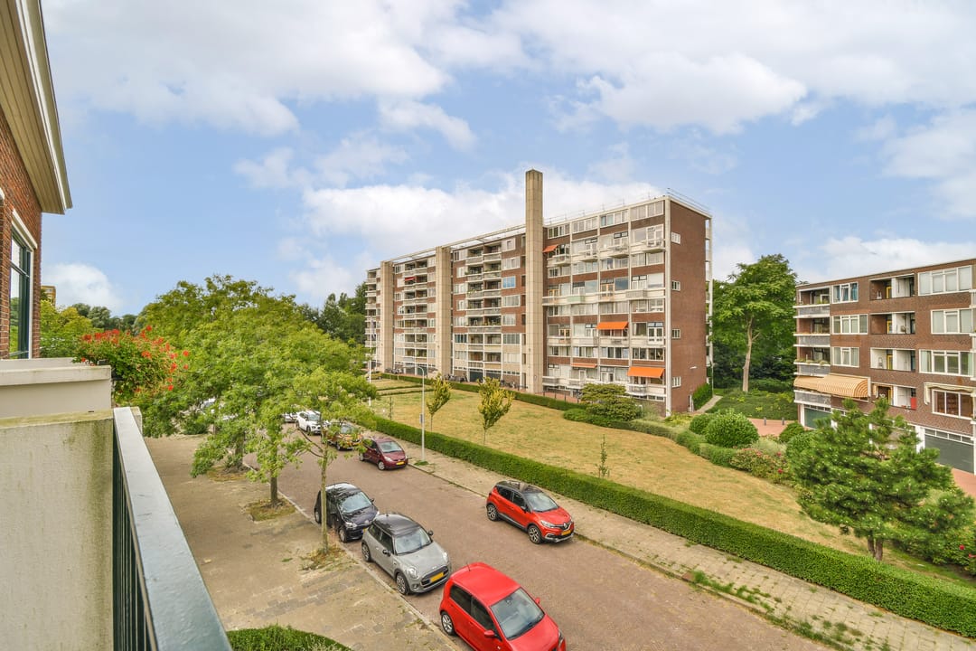 Foto 22 van Resedastraat 38