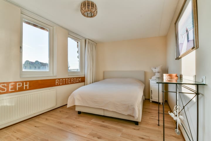 Photo 17 of Dirk Gerhardtstraat 47