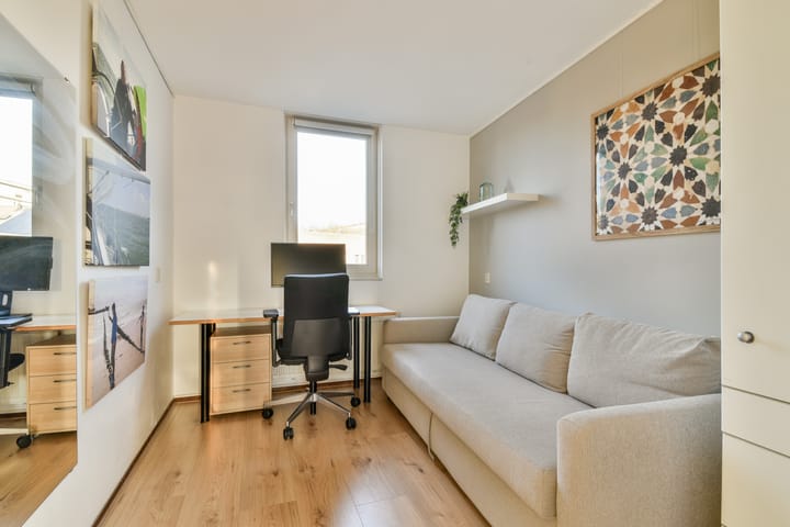 Photo 23 of Dirk Gerhardtstraat 47