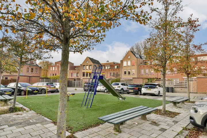 Photo 35 of Dirk Gerhardtstraat 47