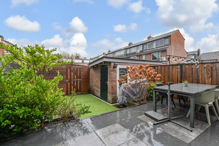 Photo 37 of Trompstraat 31