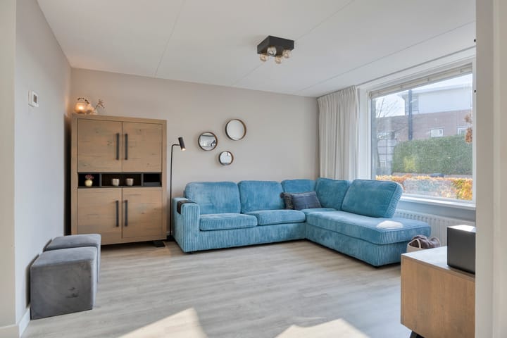 Photo 2 of Roodkapje 108