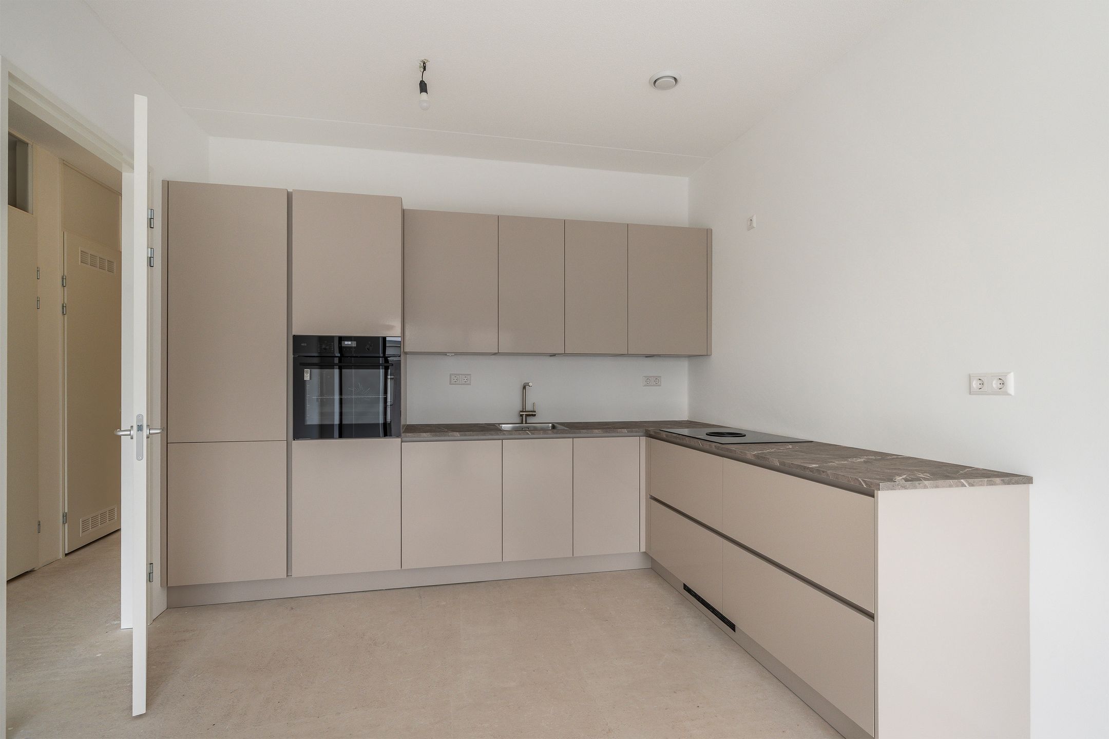 Foto 3 van Baan 34-B6