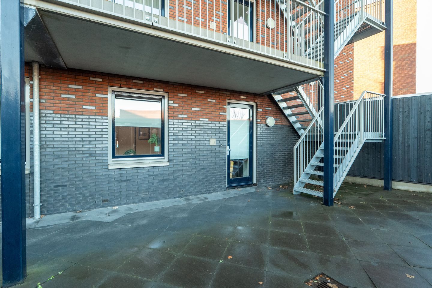 Foto 10 van Antillenstraat 2-5