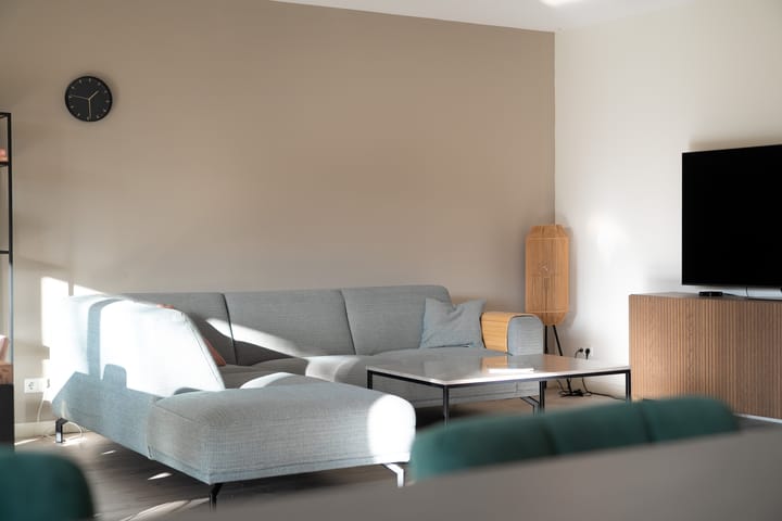 Photo 21 of Antillenstraat 2-5