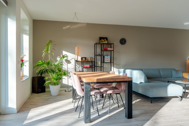 Photo 20 of Antillenstraat 2-5