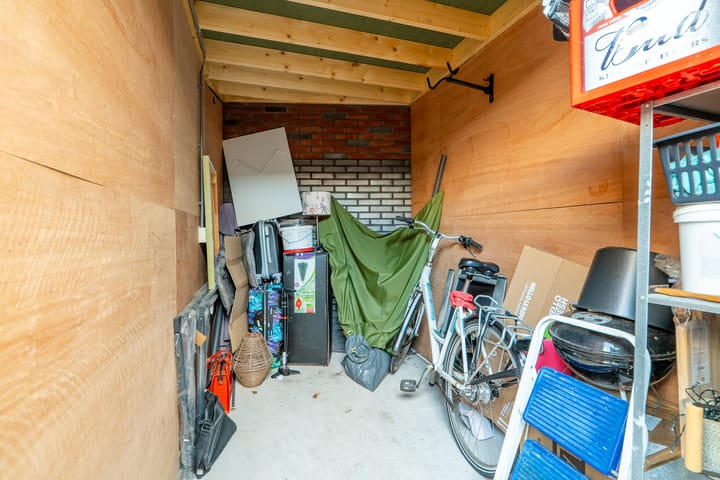 Photo 39 of Antillenstraat 2-5