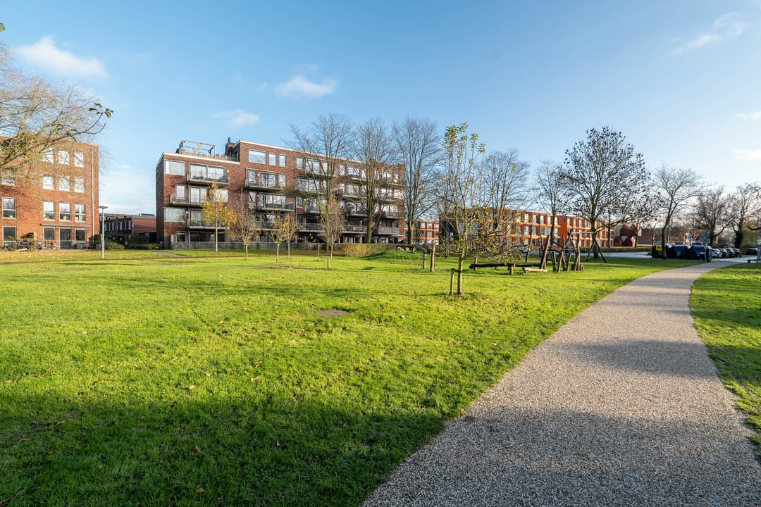 Foto 41 van Antillenstraat 2-5