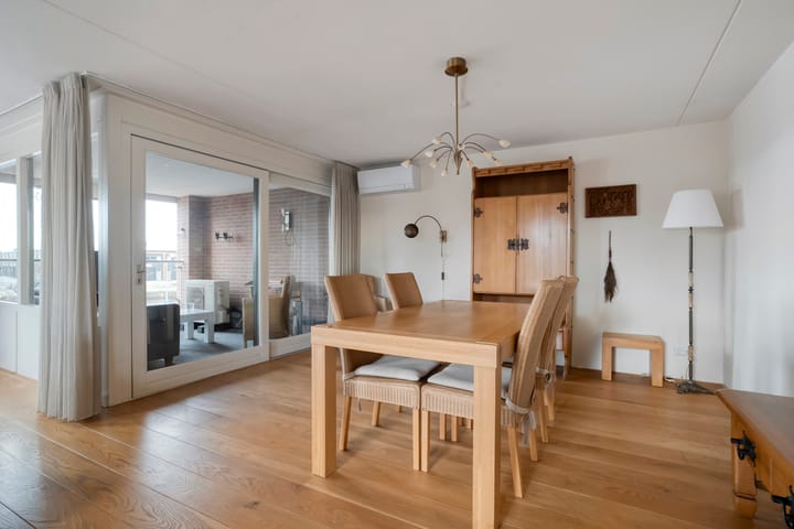 Photo 9 of Prins Hendrikstraat 42