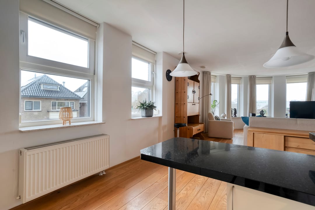 Photo 16 of Prins Hendrikstraat 42