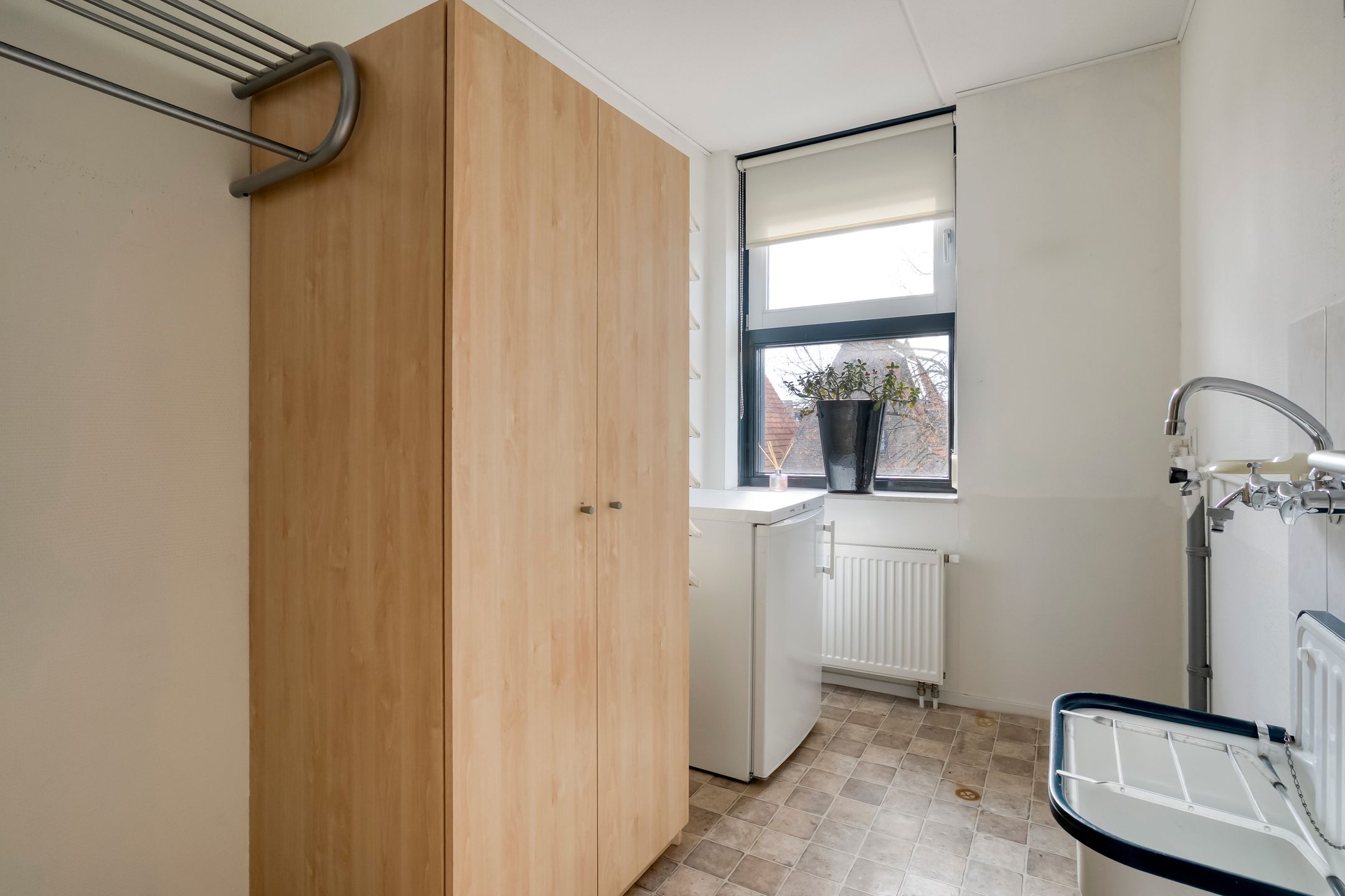 Photo 21 of Prins Hendrikstraat 42