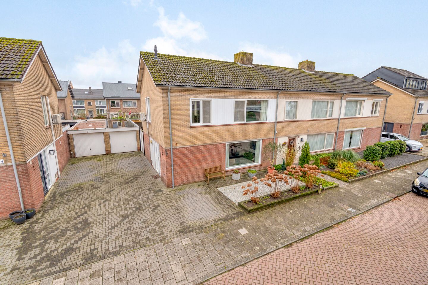 Photo 1 of Ruimtevaartstraat 12