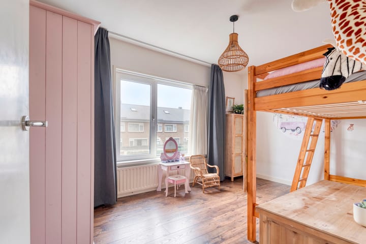 Photo 22 of Ruimtevaartstraat 12