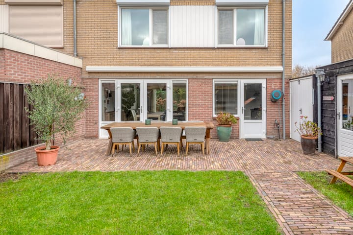 Photo 33 of Ruimtevaartstraat 12