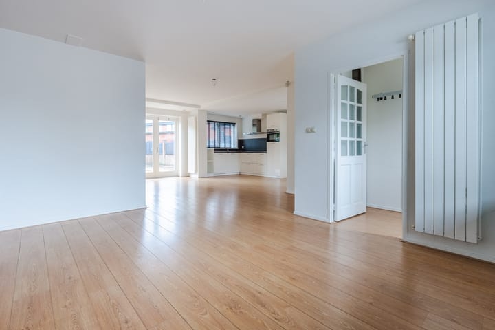 Foto 3 van Claude Debussystraat 2