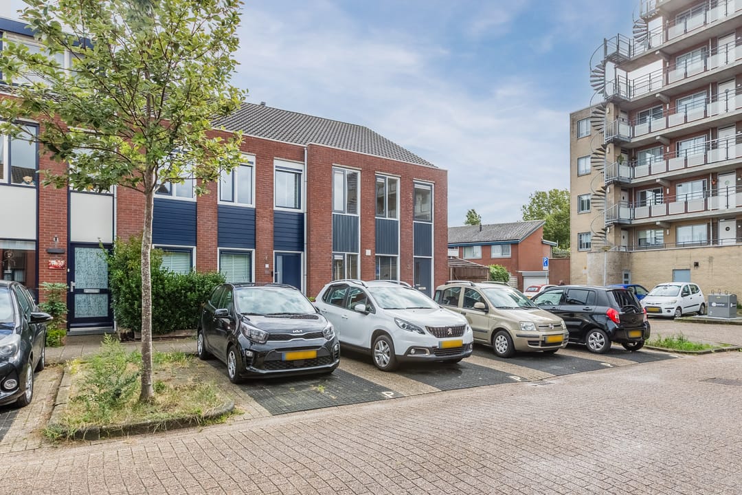 Foto 43 van Claude Debussystraat 2