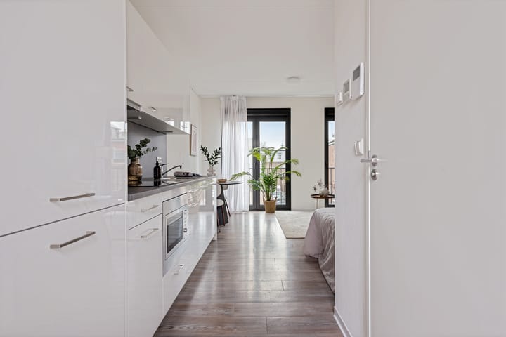 Photo 8 of Spoorlaan 450-33