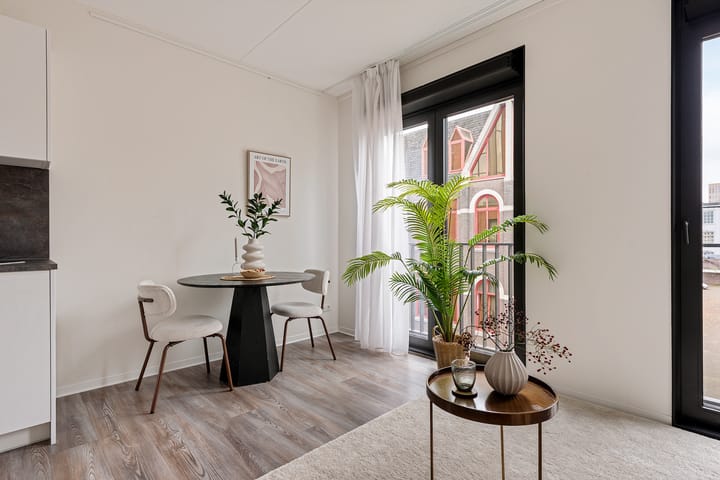 Photo 10 of Spoorlaan 450-33