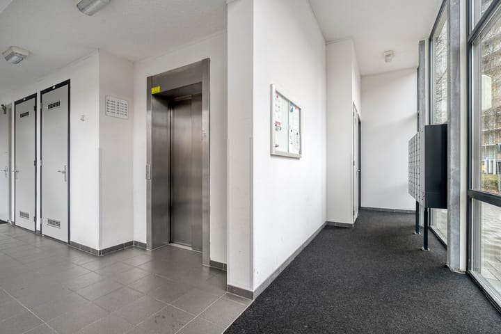 Foto 8 van Kometenstraat 48