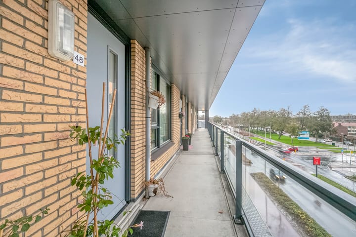 Foto 10 van Kometenstraat 48