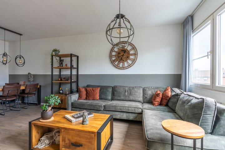 Photo 7 of De Thun 39