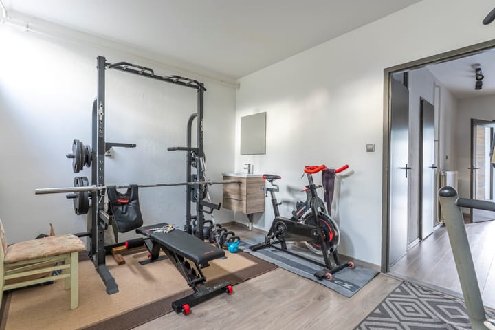 Photo 19 of De Thun 39