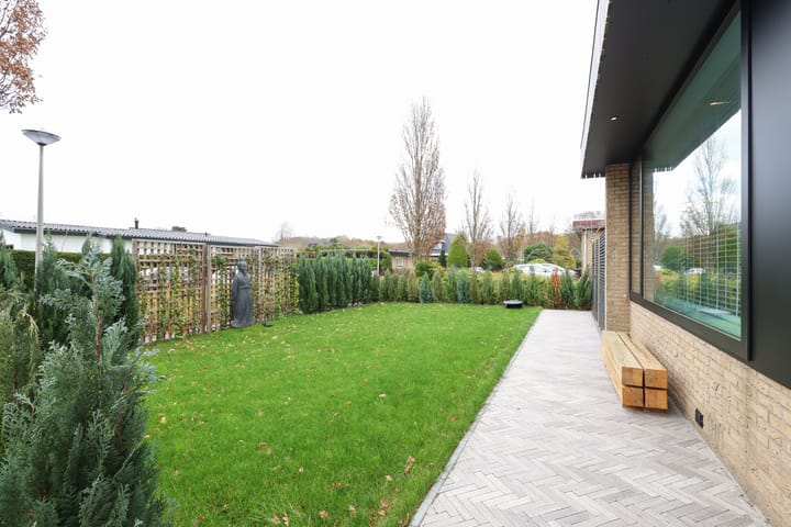 Photo 50 of Ligusterlaan 17