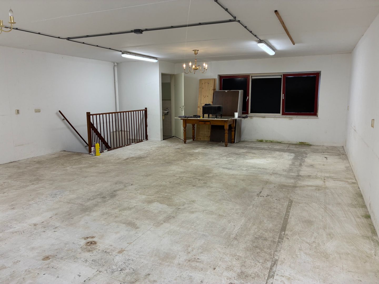 View photo 2 of Kruiswijk 19-l