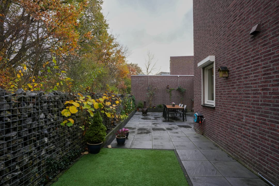 Foto 28 van Jan van Ruusbroecstraat 14