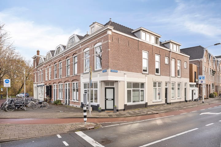 Foto 8 van Oostplein 9