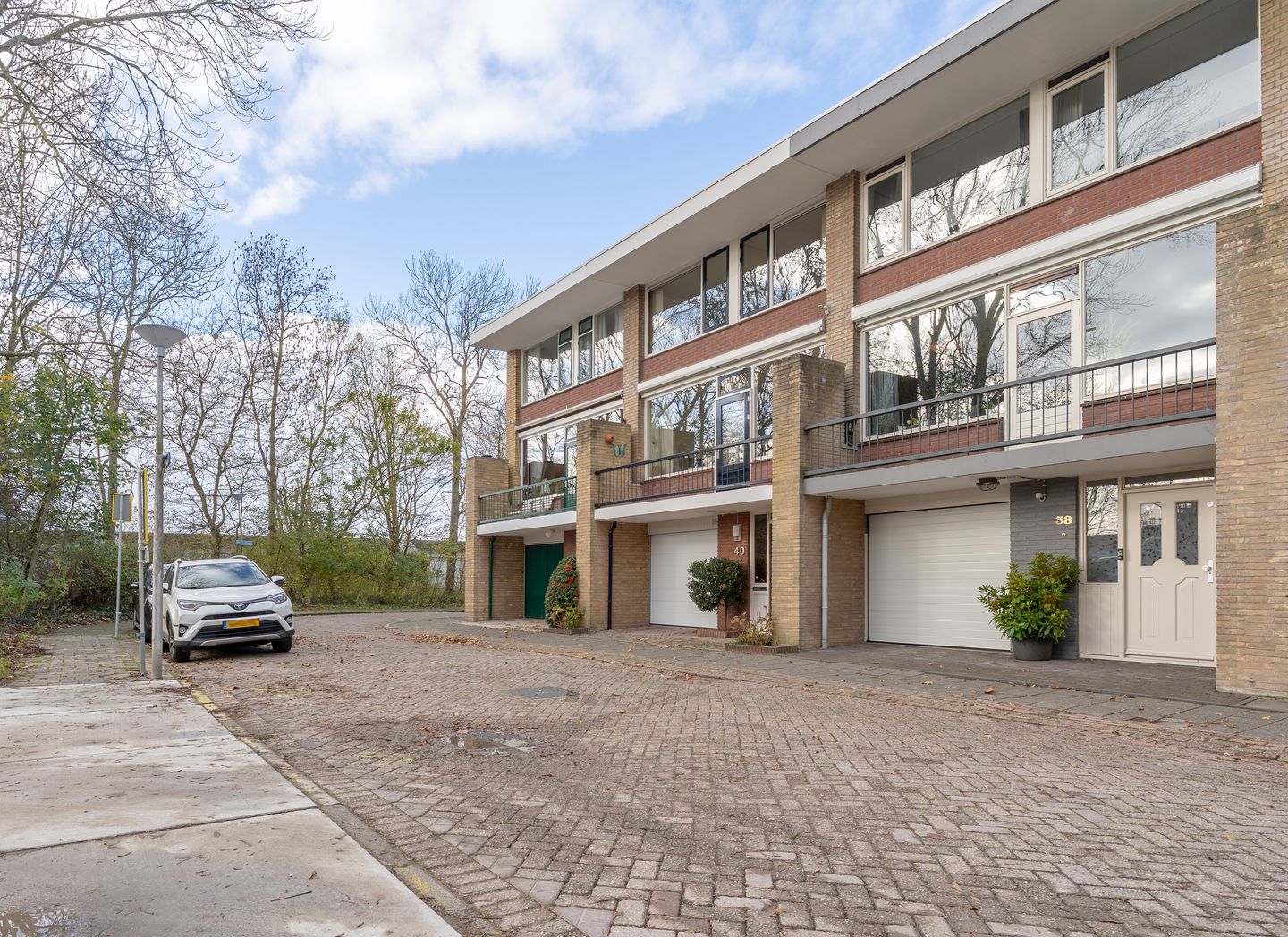 Foto 5 van Mgr Smitstraat 38