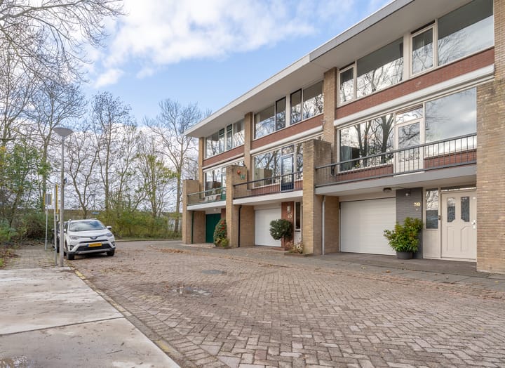 Foto 2 van Mgr Smitstraat 38