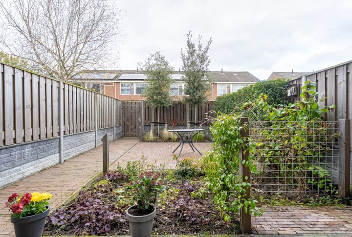 Foto 11 van Mgr Smitstraat 38