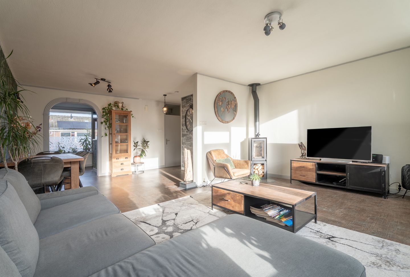 Foto 20 van Mgr Smitstraat 38