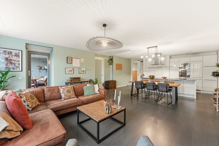 Rösener Manzstraat 9-E main image