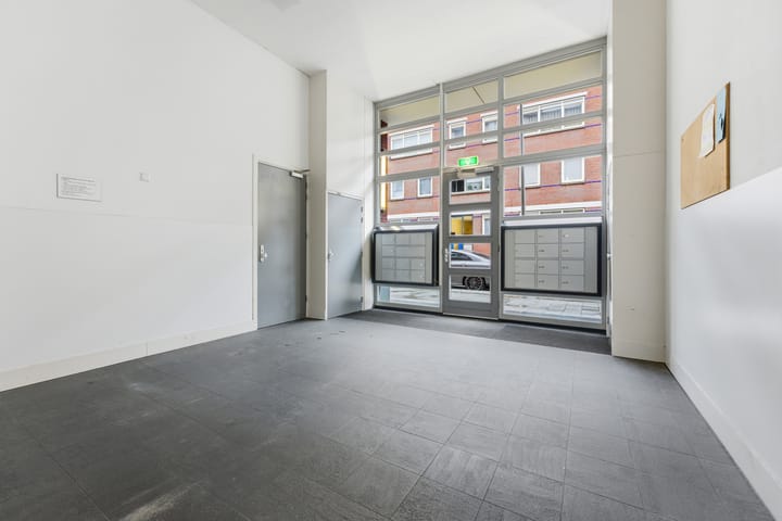 Photo 40 of Rösener Manzstraat 9-E