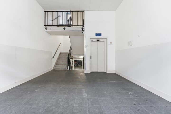 Photo 41 of Rösener Manzstraat 9-E