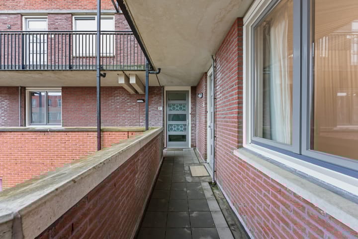 Photo 42 of Rösener Manzstraat 9-E