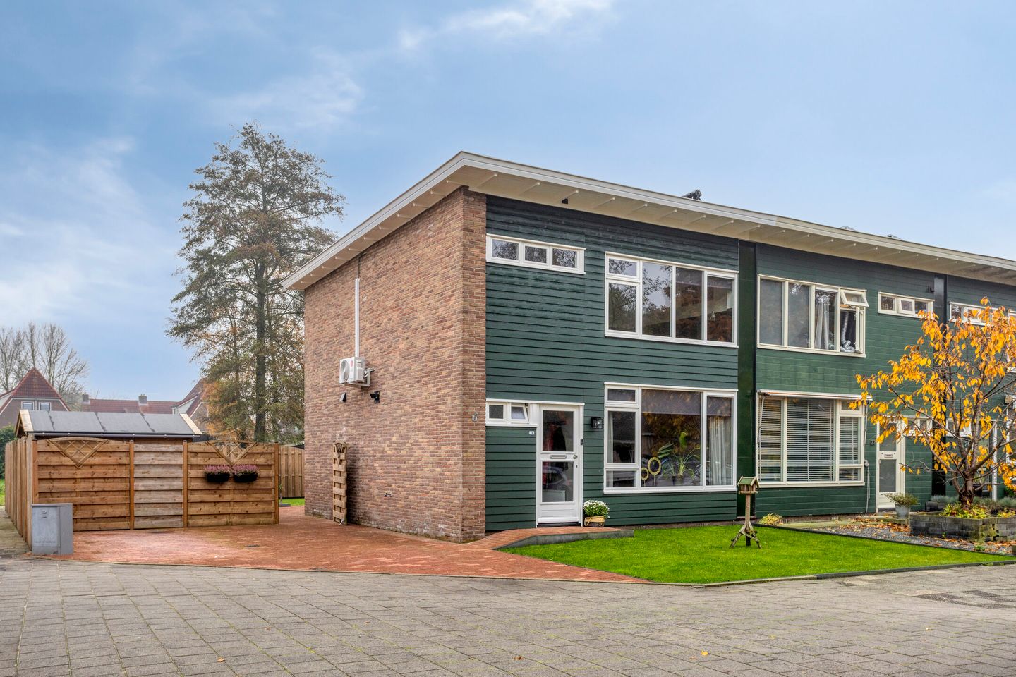 Photo 1 of Stegingaweg 24