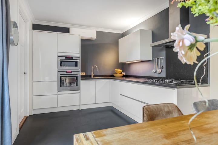 Foto 2 van Alladinstraat 8