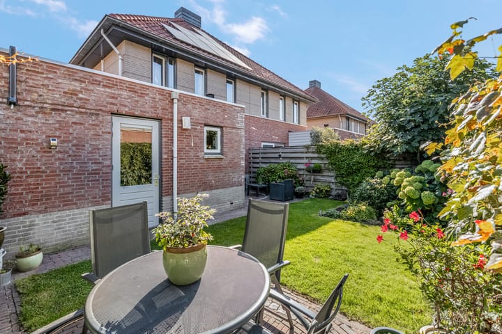 Foto 35 van Alladinstraat 8