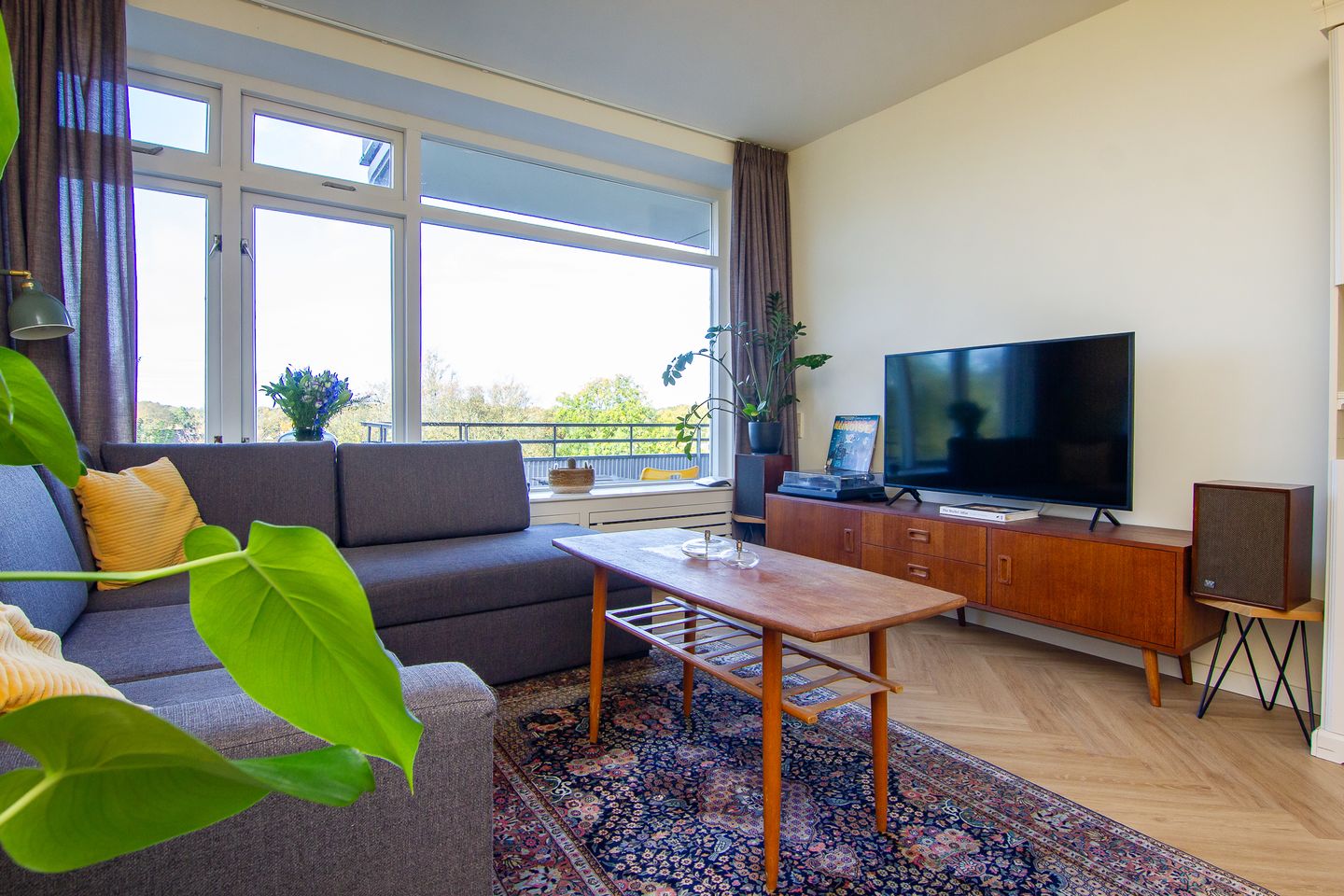 Foto 10 van Van Leeuwenhoekstraat 60