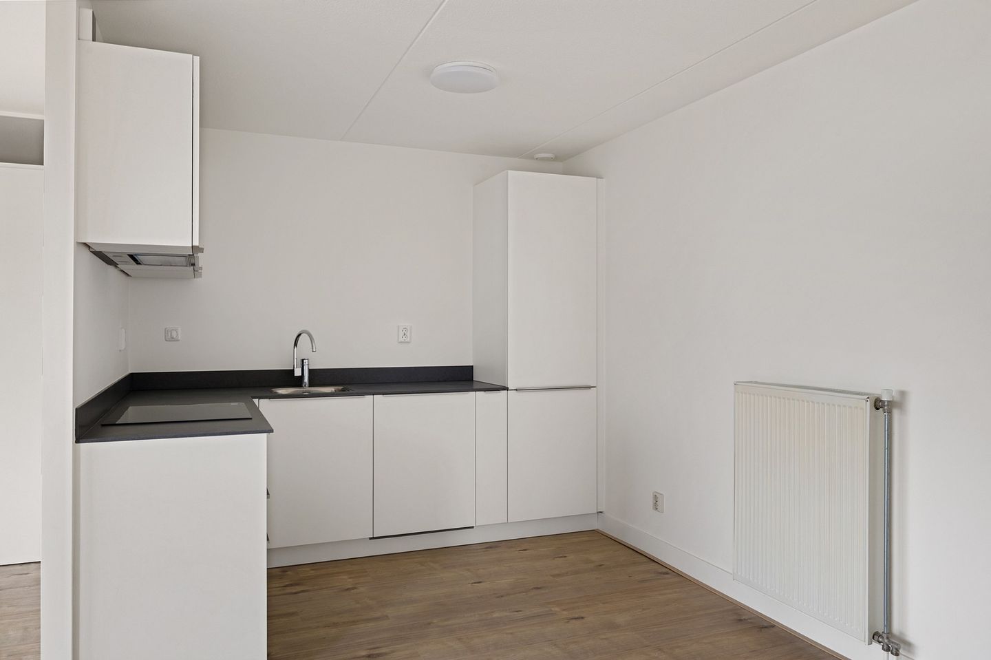 Foto 10 van de Warring 28