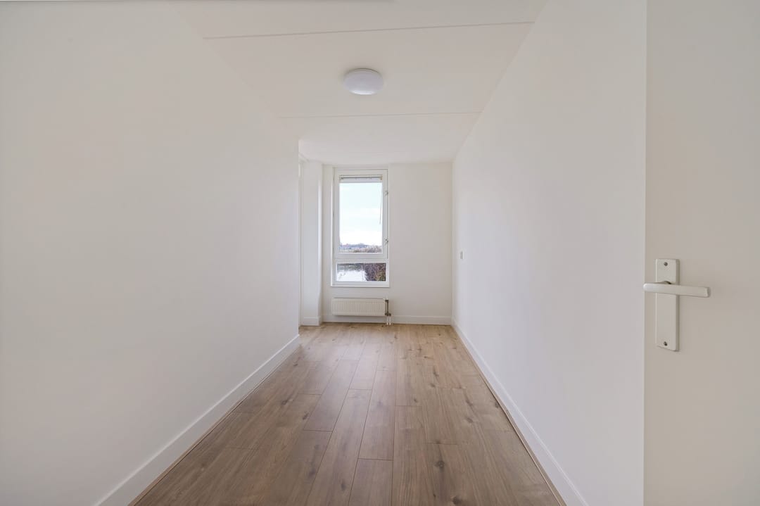 Foto 11 van de Warring 28