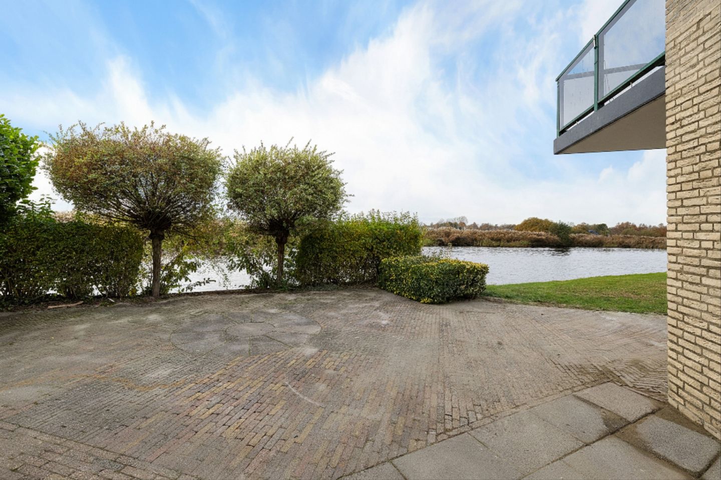 Foto 19 van de Warring 28