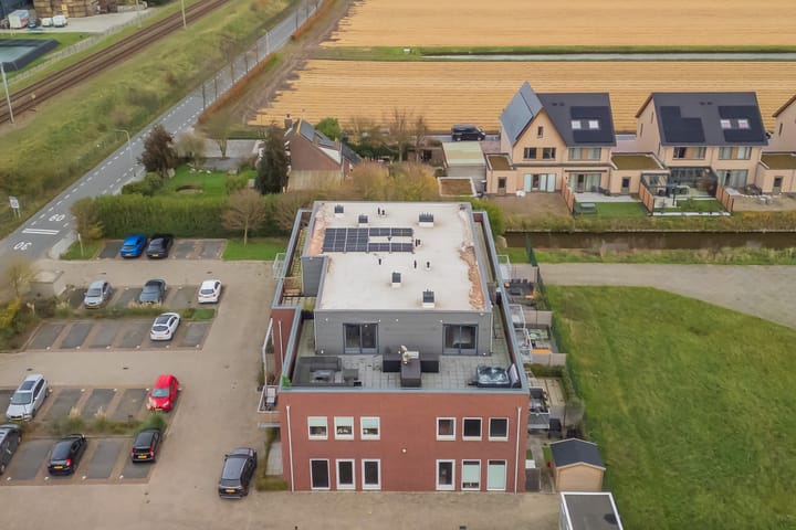 Foto 36 van 1e Loosterweg 42-V