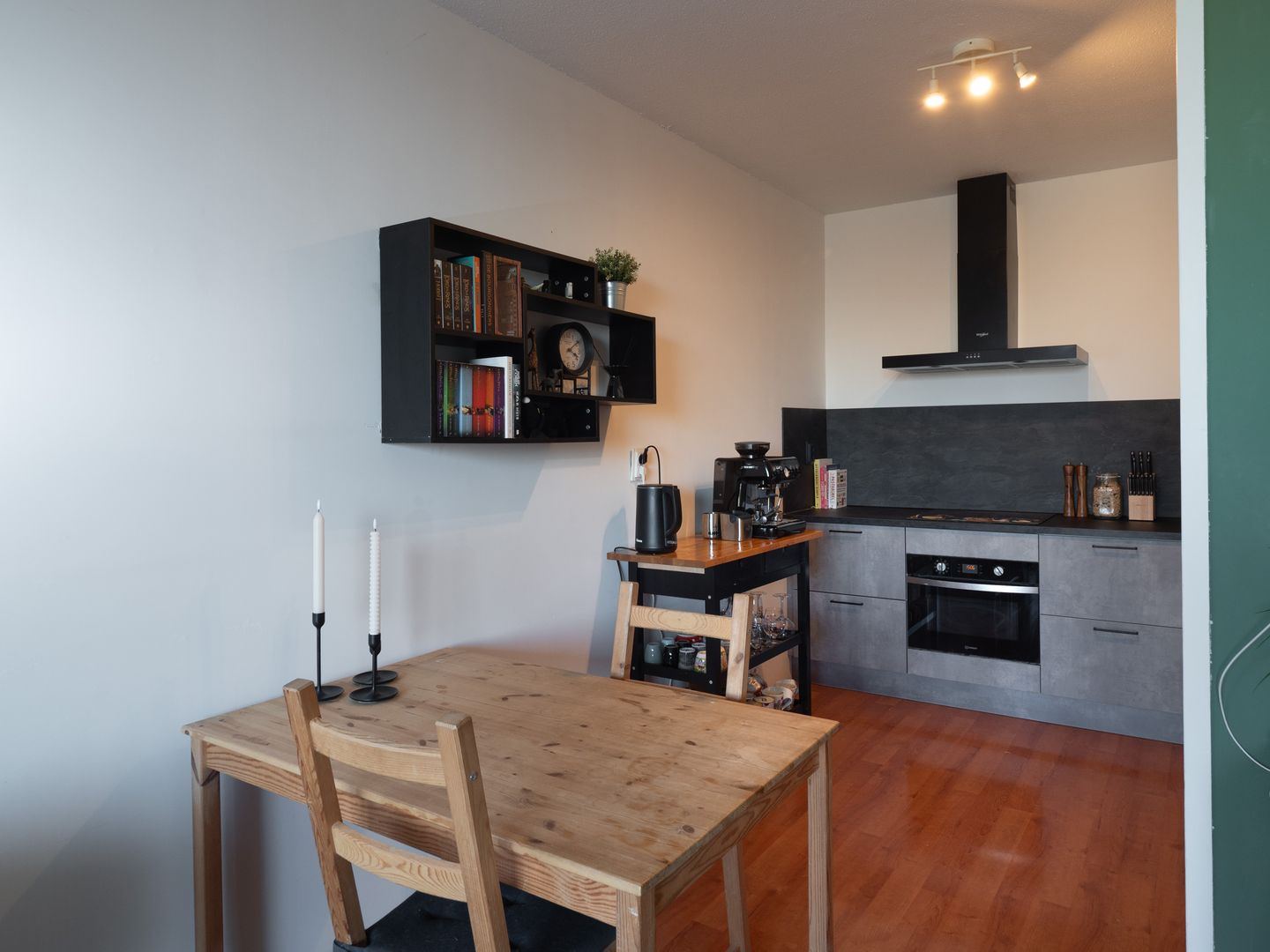 Photo 4 of Zwanenveld 8324