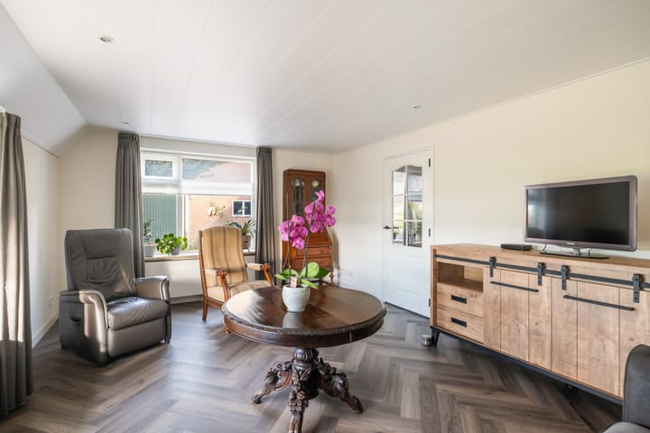 Photo 6 of Matenweg 7