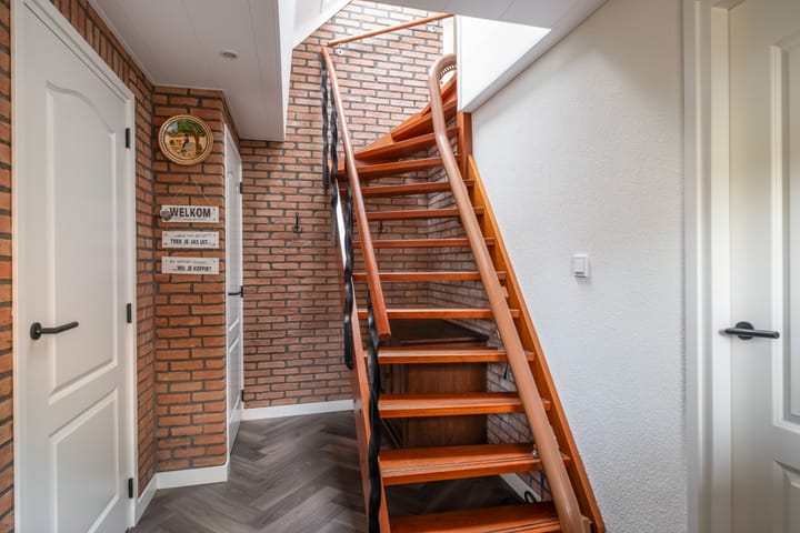 Photo 18 of Matenweg 7