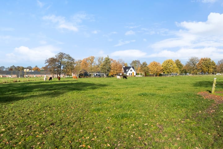 Photo 36 of Matenweg 7